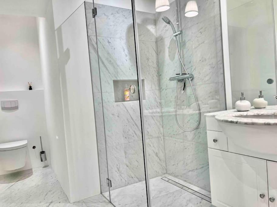 Gemuetliches Und Modernes Apartment,44 M² Відень Екстер'єр фото